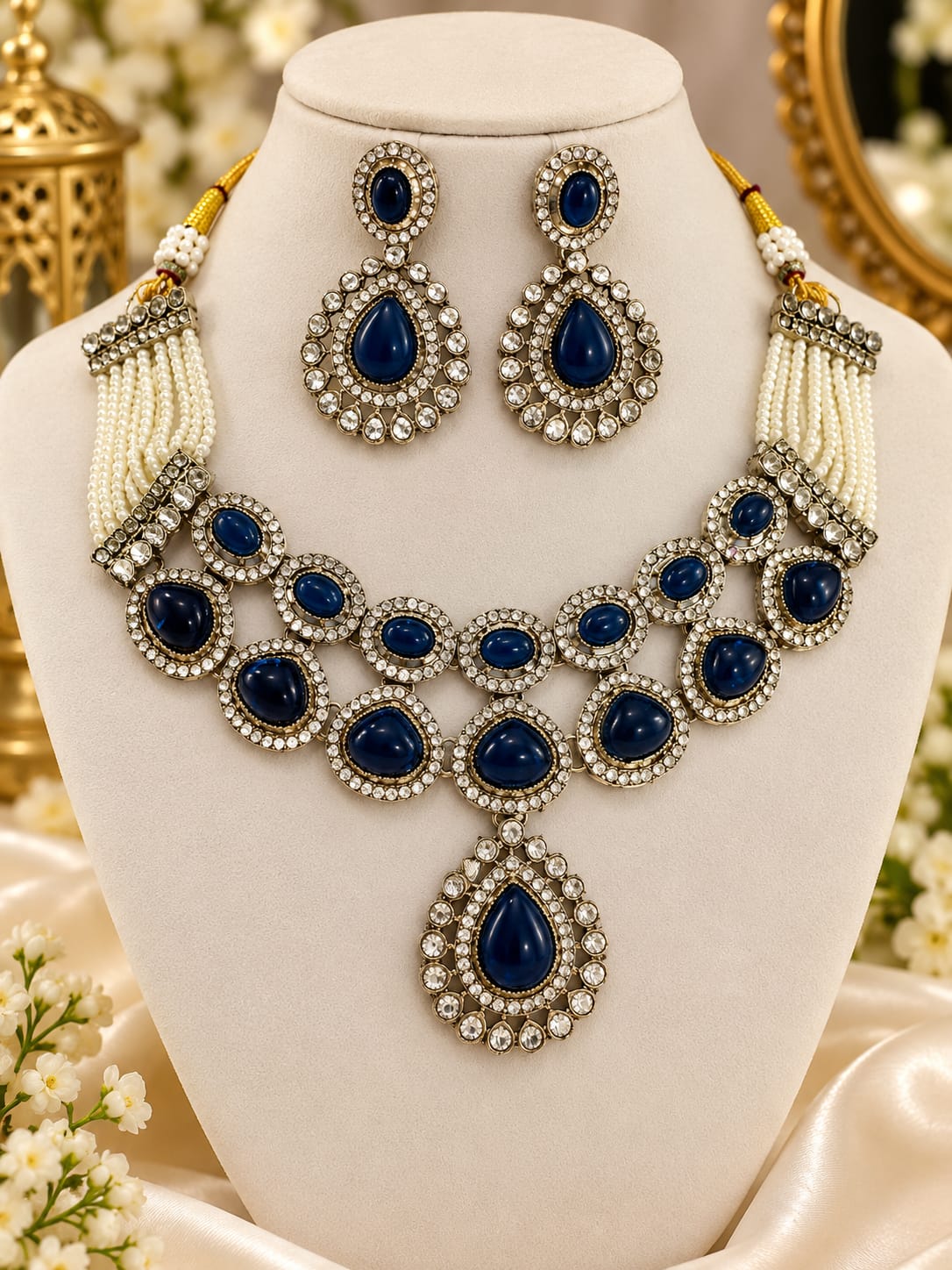 Navy blue pearl choker set